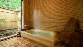 [福寿草] 8畳+寝室4.5畳　キッチン付き[禁煙]