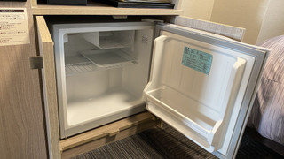 ツインルームシングルサイズベッド 2 台禁煙