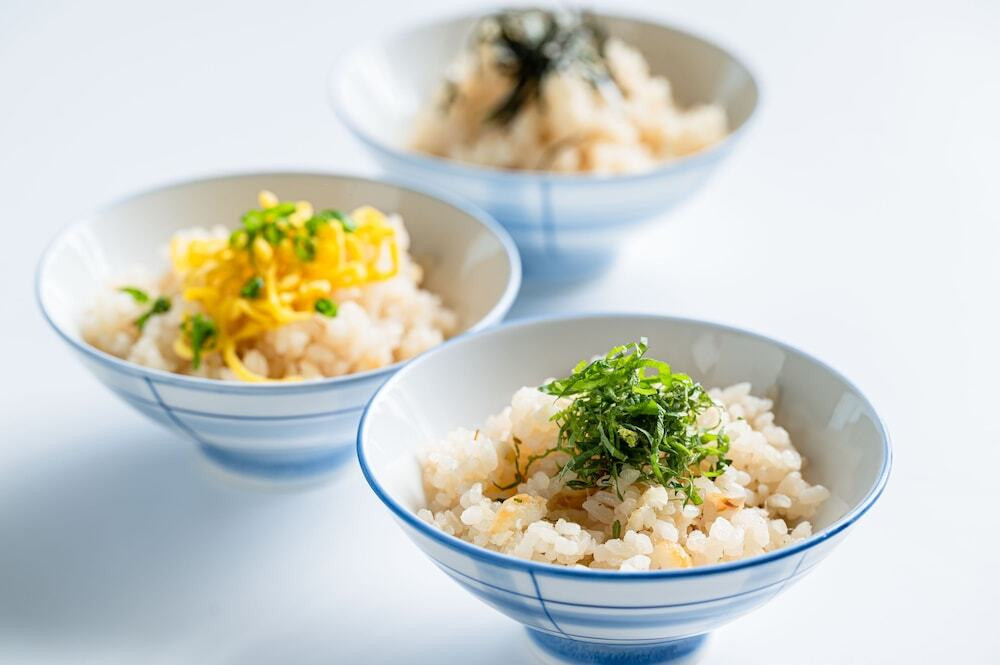 朝食