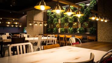 朝食スペース / 9