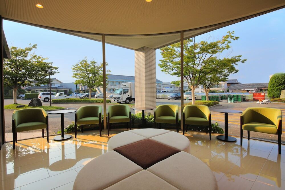 ロビーラウンジ