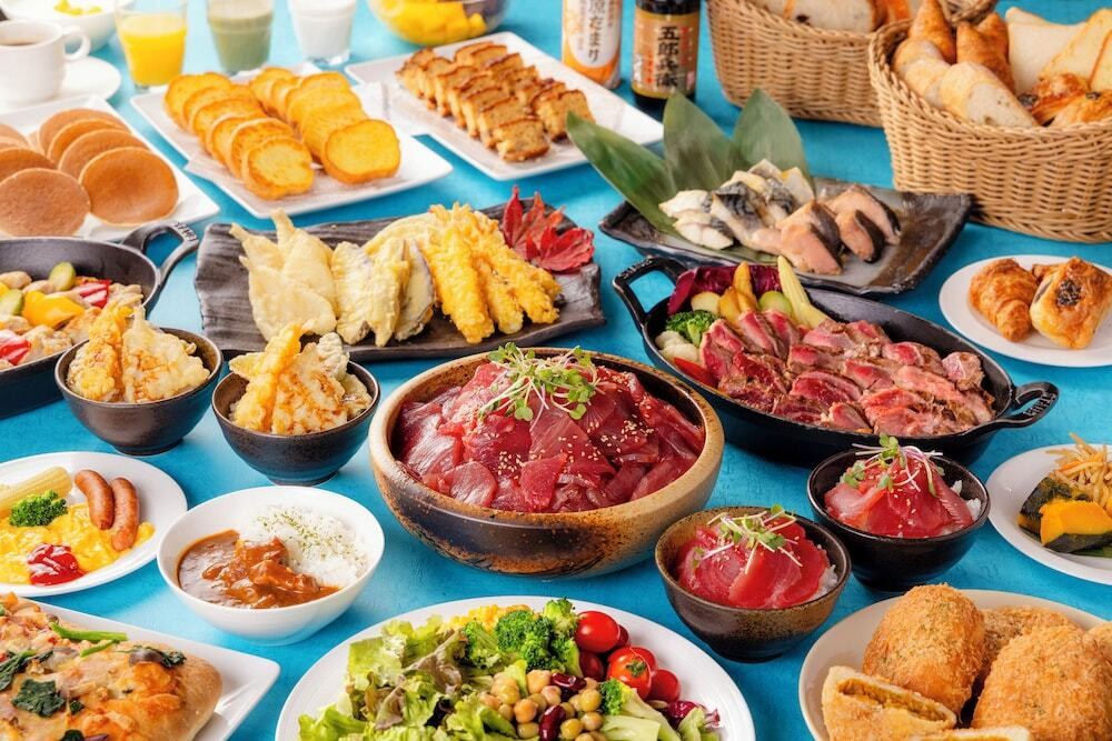 朝食