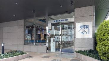 施設の入り口 / 5