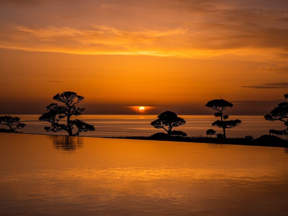 水のテラス 夕陽