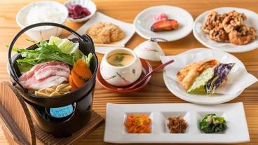 食事・飲み物 / 10