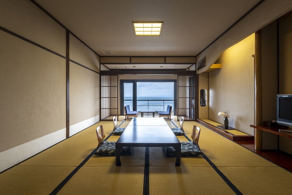 釣りもサウナもビュッフェも楽しめる！海のそばの絶景ホテル4021638