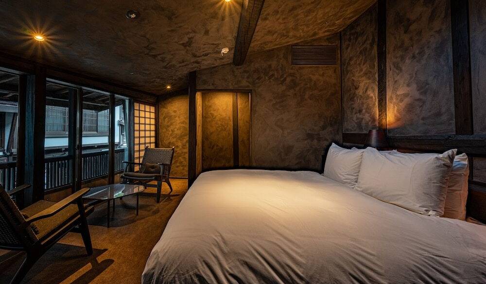 上原屋 百九 / 3