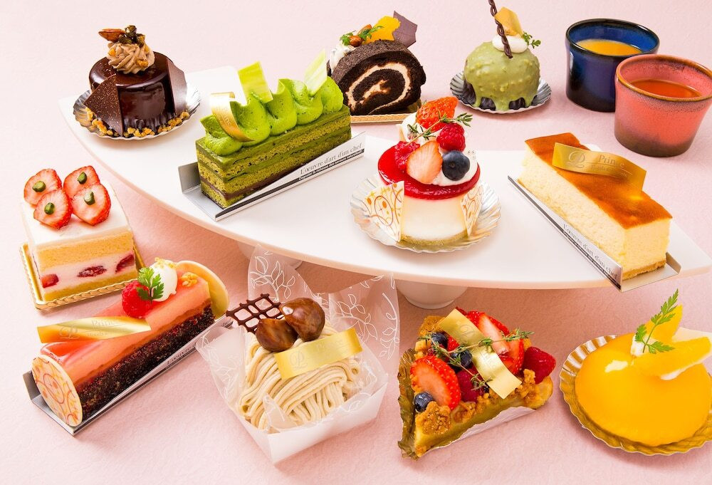 琵琶湖を眺めるラウンジで、贅沢スイーツを堪能♡4070954