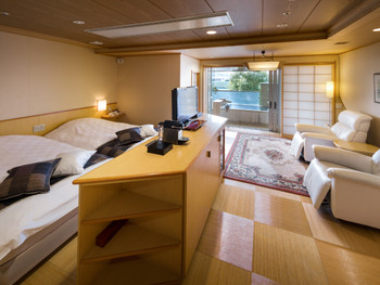 ゆらく山彦亭 孝楽の間 / 洋室でカジュアルに寛ごう3725595