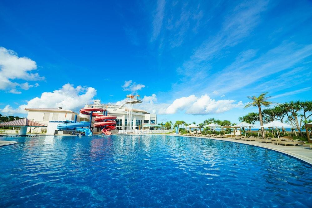 屋外ガーデンプール①