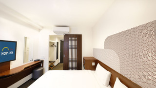 Twin Room with Breakfast