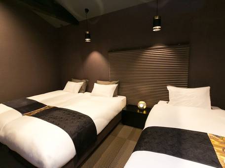 ホスタ東寺 櫻 / 4