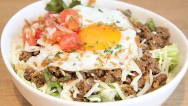 食事・飲み物 / 4