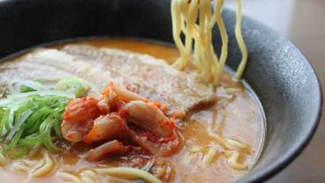 食事・飲み物 / 3