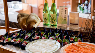 和室 禁煙 和牛付きディナービュッフェ、ビュッフェ朝食