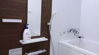 アパートメント 401