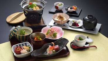 食事・飲み物 / 10