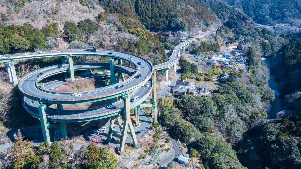 宿はループ橋から車で約3分 / 4