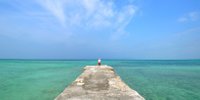 旅のキッカケになる「沖縄の絶景カタログ」20枚。神秘的な美しさに感動……！