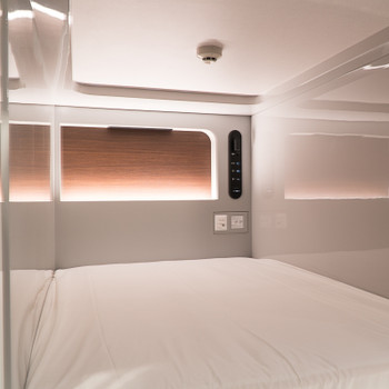 【魅力④】口コミで評判！キャビンがゆったりサイズでのびのび寛げる3695661