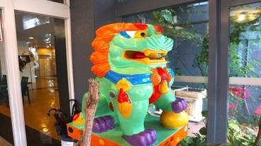 施設の入り口 / 13