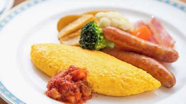 食事・飲み物 / 4