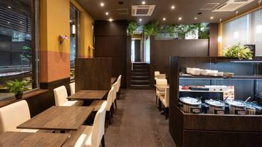 朝食スペース / 10