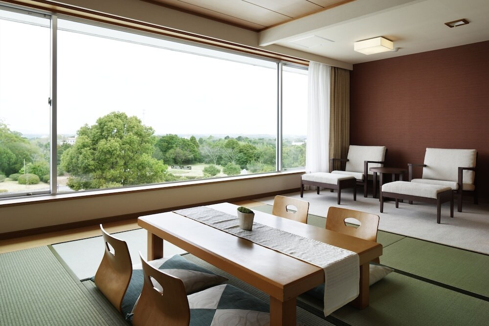 客室 スーペリアタタミルーム①