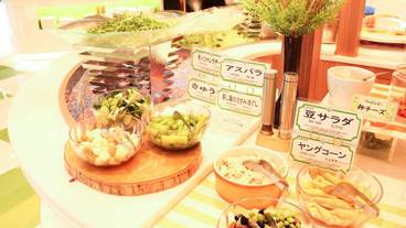 サラダコーナー / 4