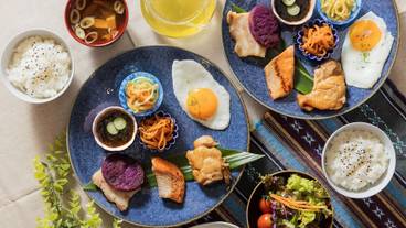 食事・飲み物 / 11