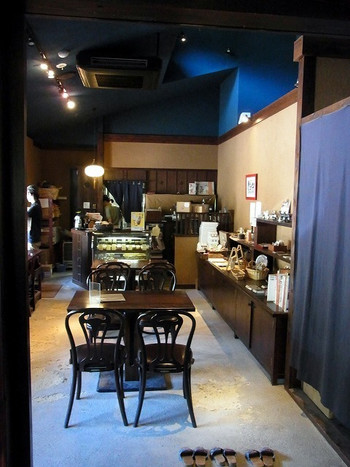 「甘味茶房 桃たろう」内観 621040 