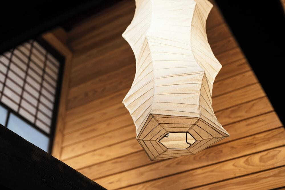 フロントの照明