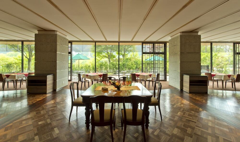 ラグジュアリーな老舗リゾートホテル3464382