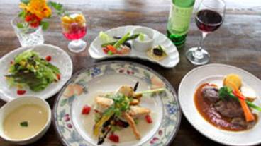 食事・飲み物 / 1