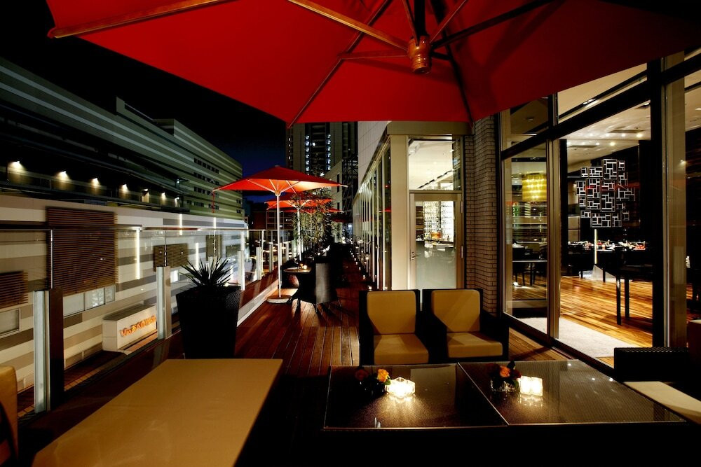 駅直結のエレガント空間が魅力4289744