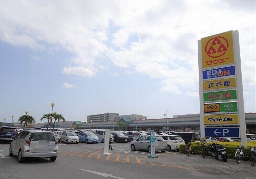 ショッピングモール