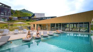 インフィニティ プール / 8