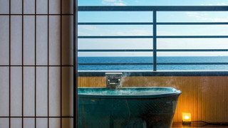 Japanese-style Room with Open-air Bath