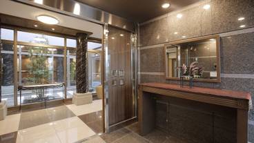 内部エントランス / 3