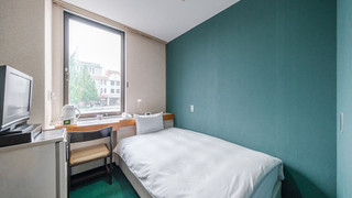 セミダブルルーム (本館) 禁煙 (ベッド幅120 cm)