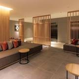 ゲストラウンジ / 1