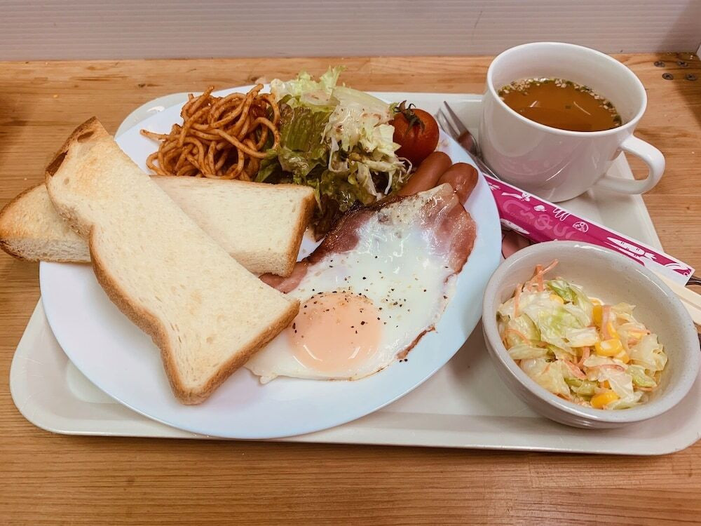 朝食