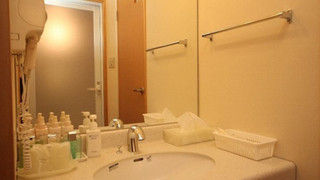 和洋室 禁煙 (ベッド2台 + 布団1組)