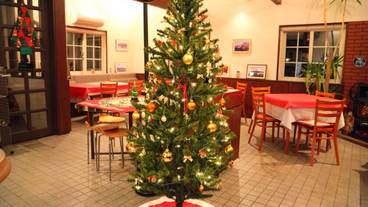 ロビーラウンジ / 3