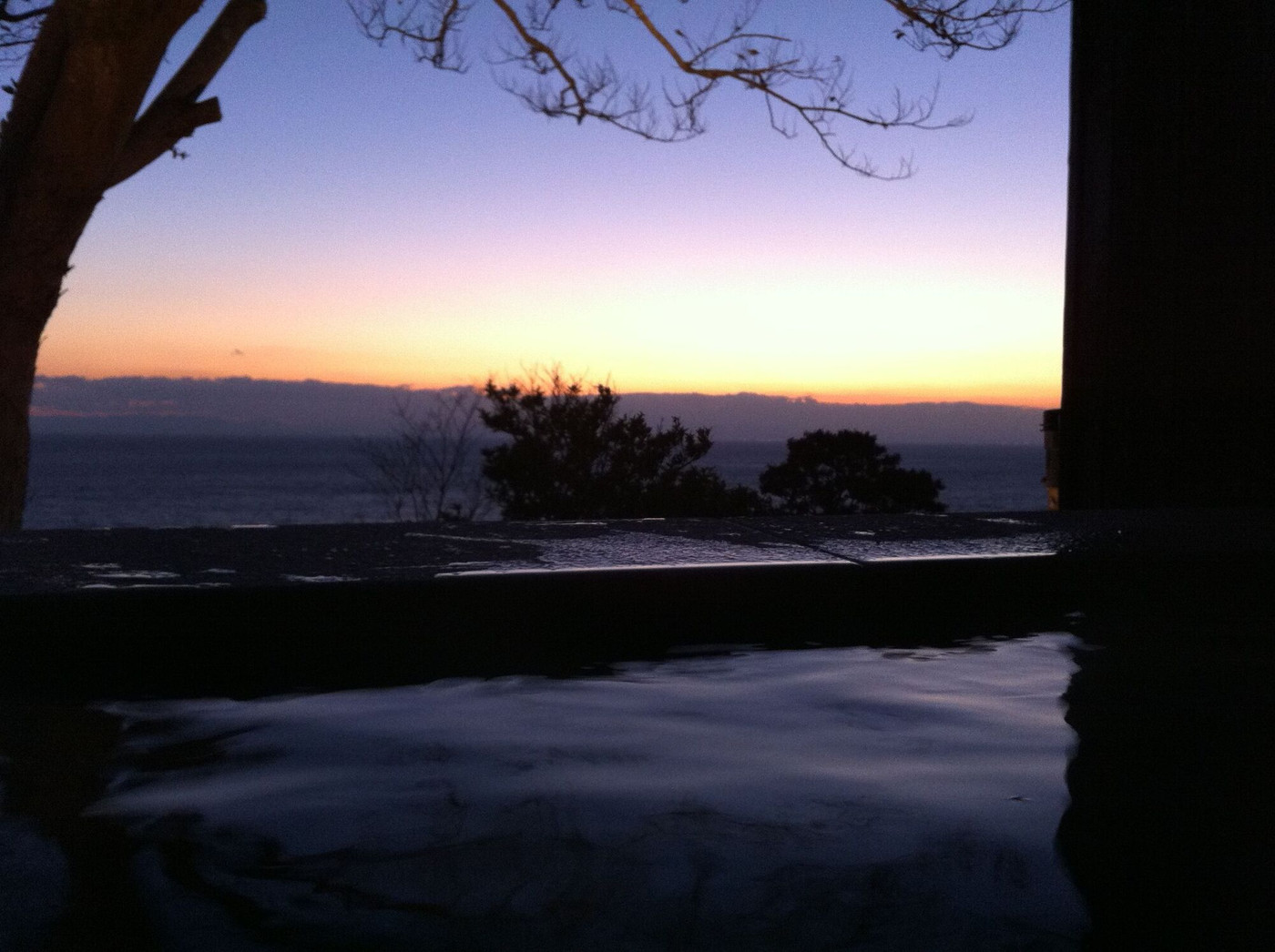 「海のしょうげつ」 内観 33308967 夕焼けを楽しみながら、部屋付き露天風呂にてほっこり♪