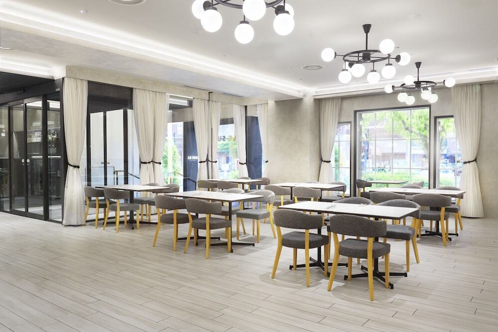 客室タイプで選べる♪老舗ホテルの2種類の朝食4573704