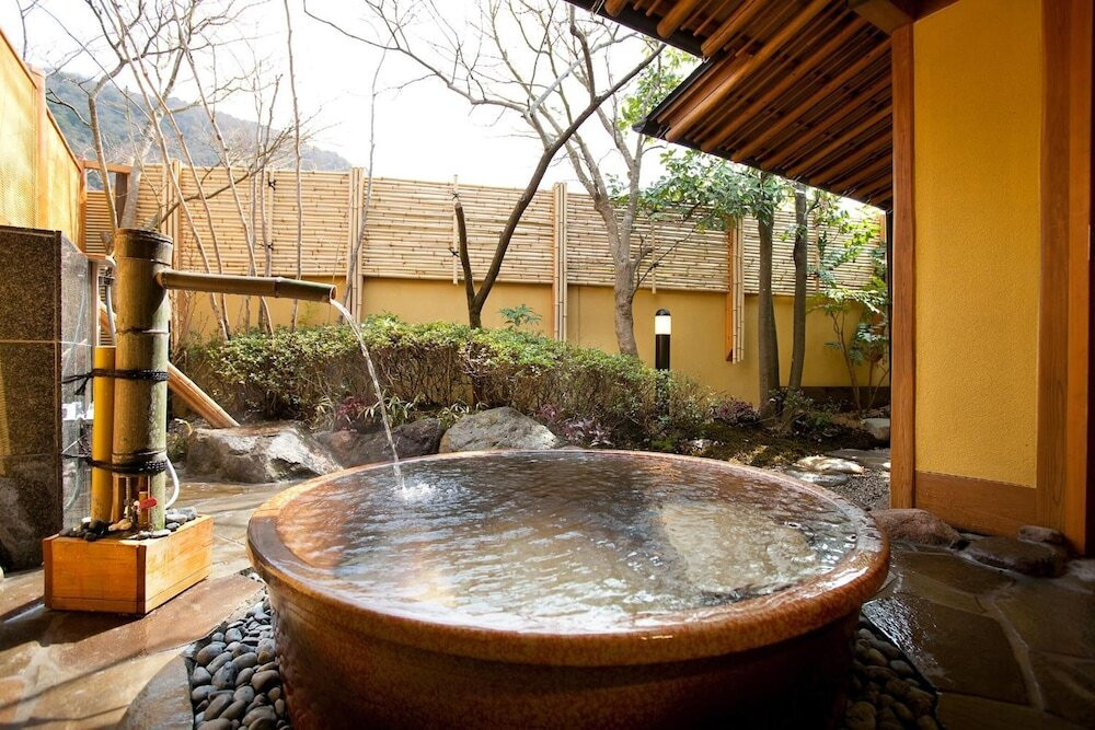 おおいた牛しゃぶしゃぶで大満足！全室温泉露天風呂付きの宿3927328