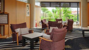 ロビー応接スペース / 8