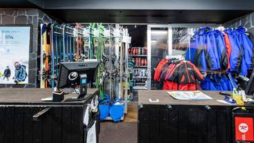 スノー スポーツとスキー / 1