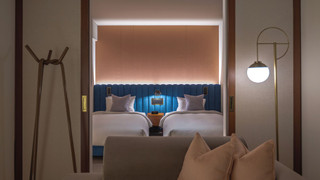 コーナースイートツイン 禁煙 (高層階, ミニバー付, フリーフロー, 12時チェックアウト)